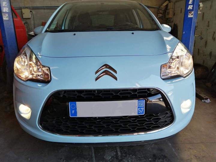 Peinture voiture Carquefou